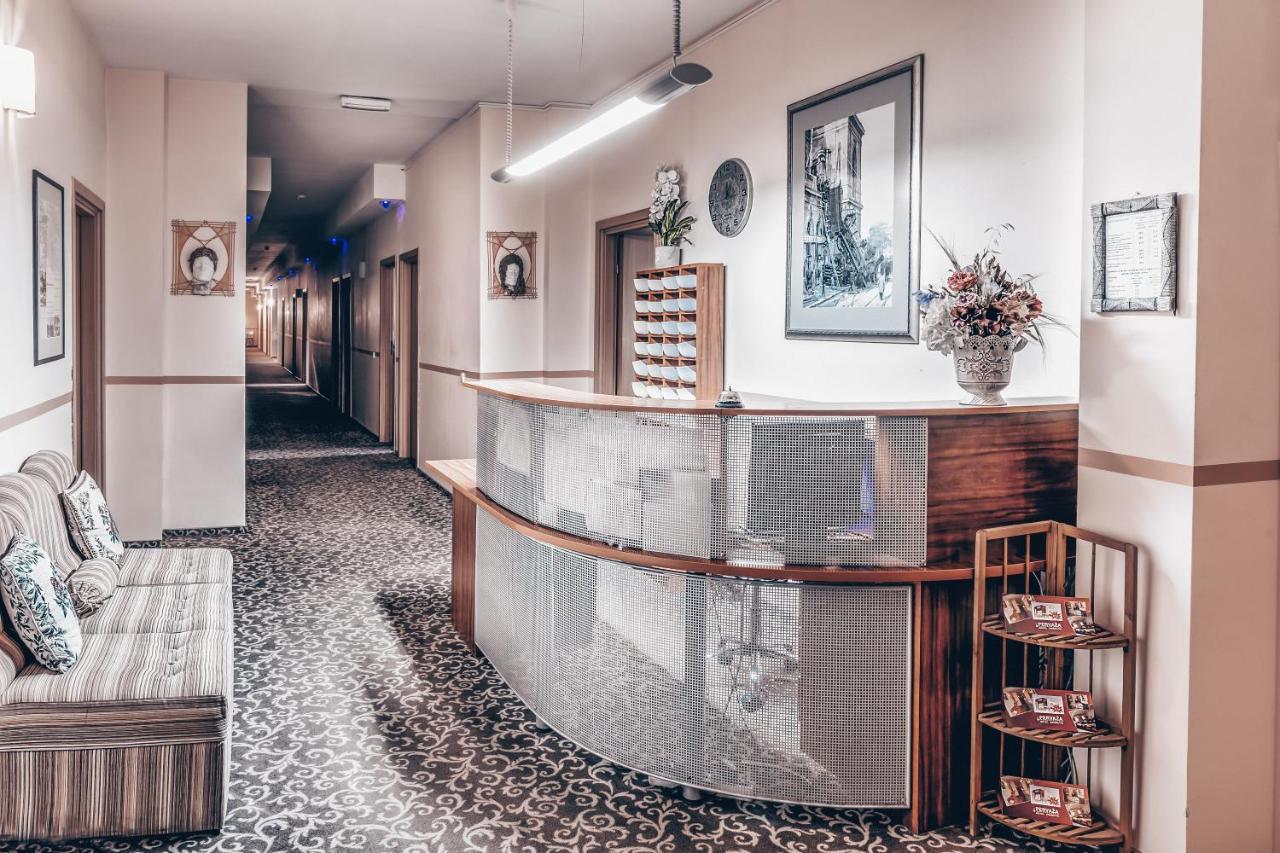 Pervaza Otel Panevėžys Dış mekan fotoğraf
